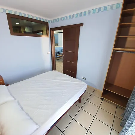 Daire Delta Beach-5 *